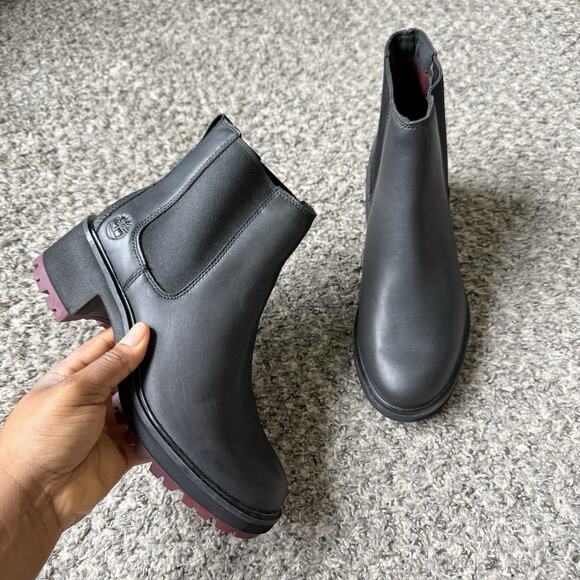 Timberland Shoes - Timberland Women 7.5 Kori Park Black Full Grain Leather Heeled Chelsea Boots NEW